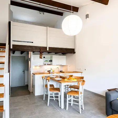 Hameau Du Courant-2 By Interhome