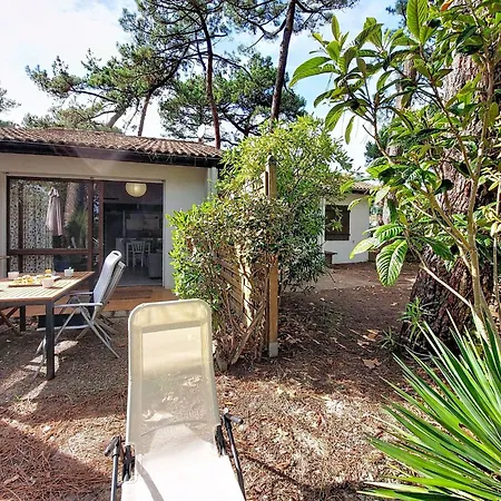 Apartamento Hameau Du Courant-2 By Interhome *